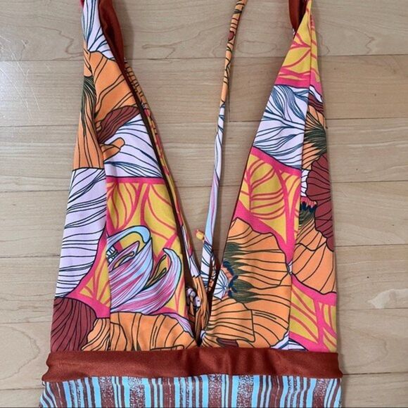 Maaji Rainbow Chromatic Floral Stripe Reversible One Piece Swimsuit S NWOT - Picture 8 of 13